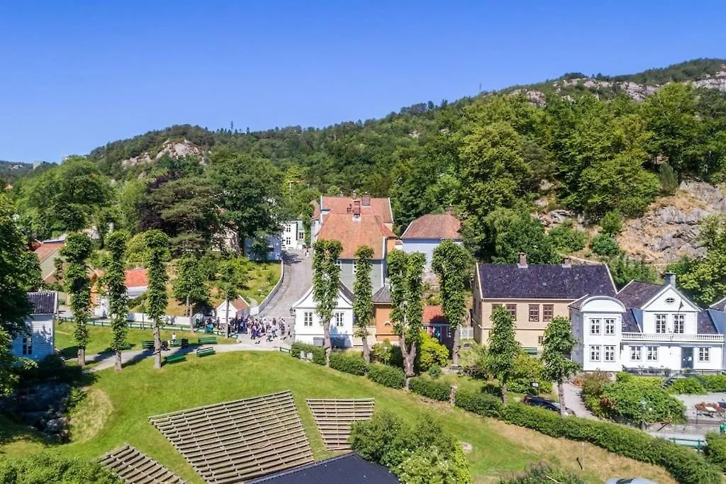 Ferienwohnung Moderne Bergenshus Med Privat Hage Og Parkering 0*, Bergen Norwegen